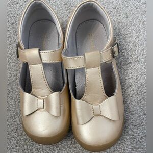 L’Amour sz 1 girls gold Mary Jane
